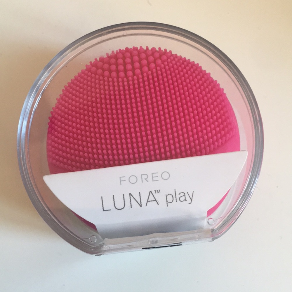 SOLD💕 LUNA Play Foreo Facial Cleansing